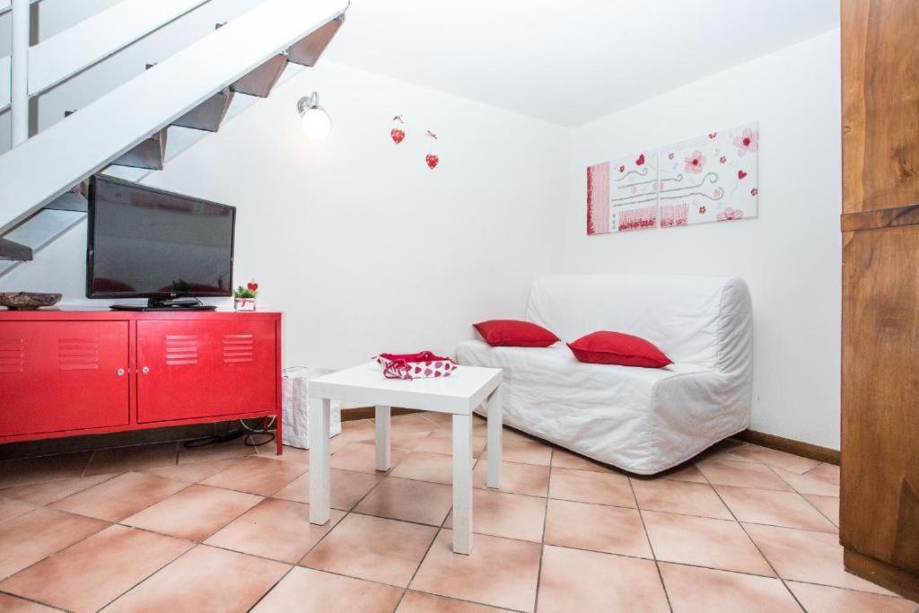 Moro Magenta 5 Casa E Appartamento Per Vacanze 罗马 外观 照片