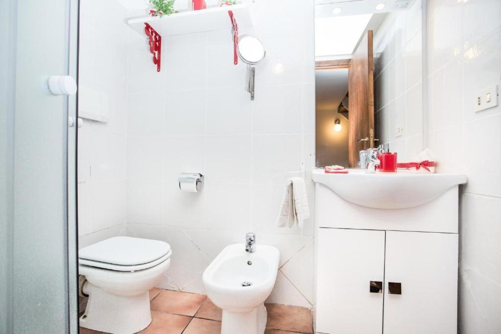 Moro Magenta 5 Casa E Appartamento Per Vacanze 罗马 外观 照片